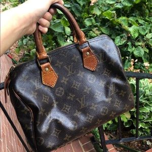 💯auth Louis Vuitton Speedy 25